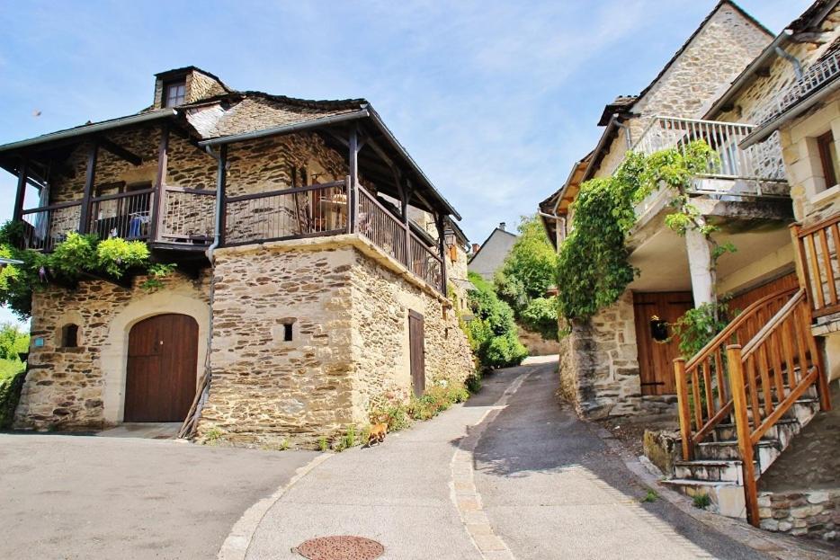 Auberge du Lac Mandailles  Exterior foto